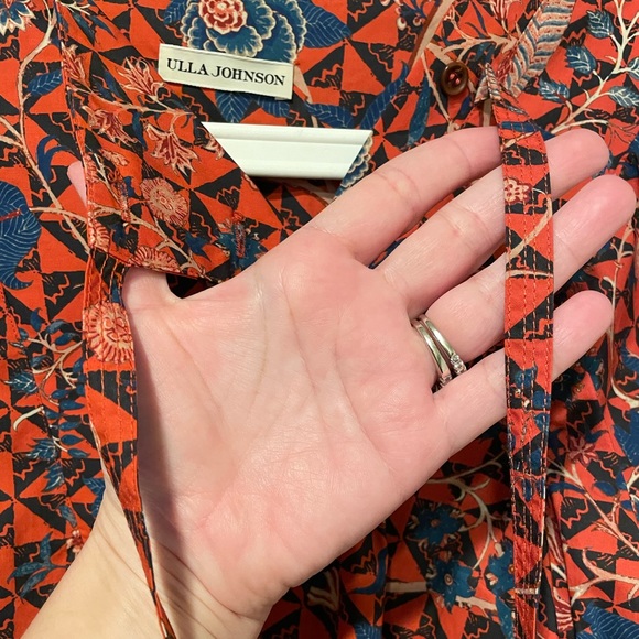 ULLA JOHNSON 100% Cotton Short Puff Sleeve Elise Hibiscus Floral Blouse 6 $495 - Picture 13 of 16